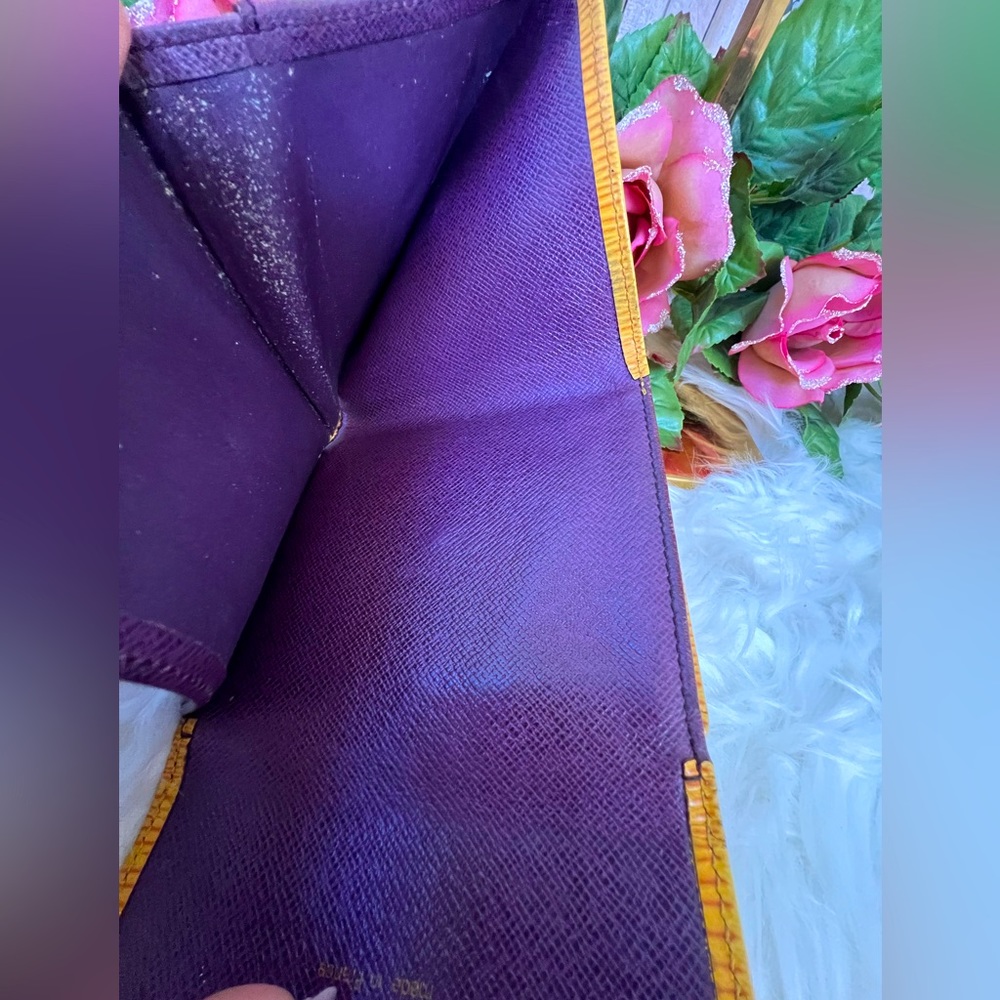 💜Louis Vuitton Epi Men’s Wallet - Picture 12 of 16